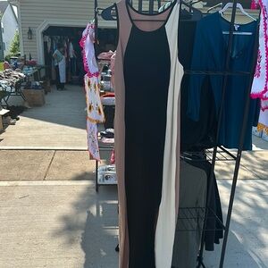 SHEIN Black and White Sleeveless Halter Maxi Dress